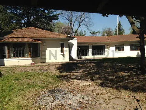 ALQUIER ANUAL QUINTA 4 AMBIENTES 7731 M2 EN BENAVIDEZ