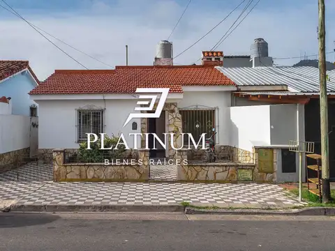 VENTA Casa En Tres Cerritos 4 Dormitorios 2 Baños | Excelente Ubicación