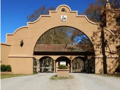 TERRENO LOTE BARRIO ESTANCIA LAS MALVINAS 4000M2