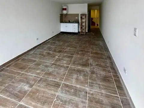 Oficina en Alquiler en Monte Grande, $ 550.000