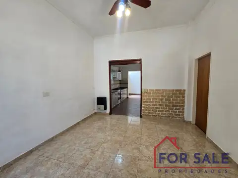 Depto Tipo Casa 3 ambientes con 1 baño