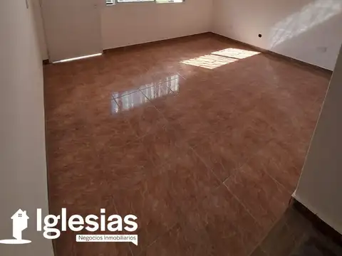 PH de dos ambientes en alquiler en La Tablada
