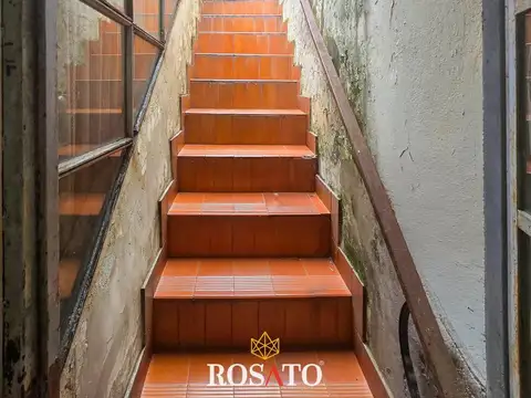 Venta Propiedad con Dos Viviendas sobre Lote Propio en Villa Lugano - A Reciclar