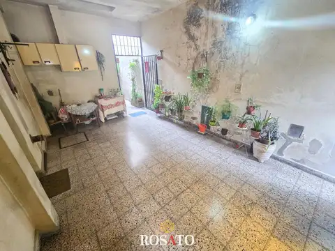 Depto Tipo Casa en Venta 60 años