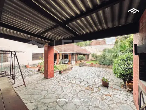 Casa en Monte Grande