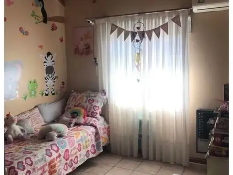 Depto Tipo Casa en Venta con 1 cocheras
