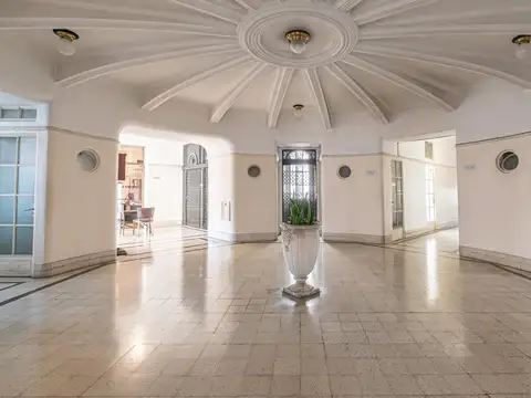 Oficina en Alquiler en Monserrat, $ 395.000