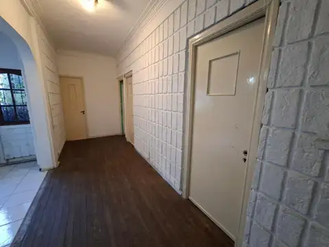 Depto Tipo Casa en Venta de 5 dormitorios