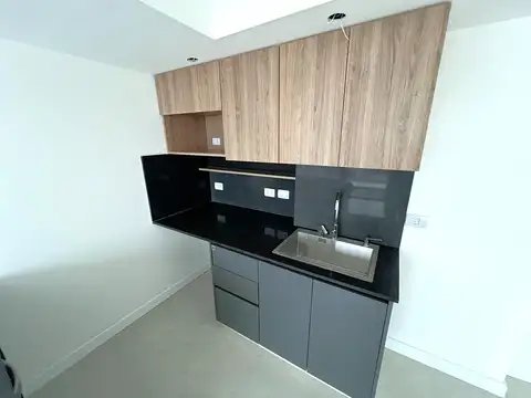 Departamento de 3 ambientes c/ balcón al Frente - Excelentes Vistas