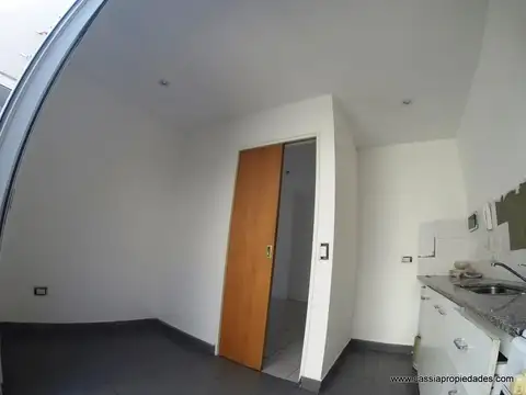 Depto Tipo Casa en Alquiler en Lanus Oeste, $ 800.000