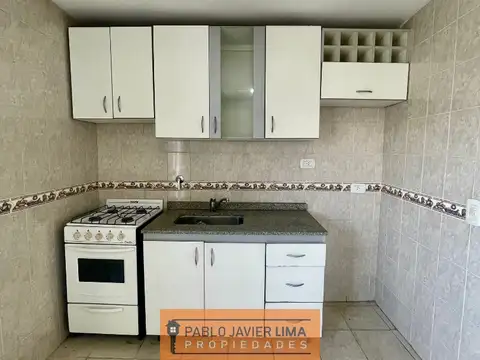 Depto Tipo Casa 2 ambientes con 1 baño