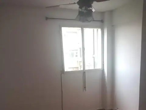 Departamento en Venta en Flores Sur, USD 72.000