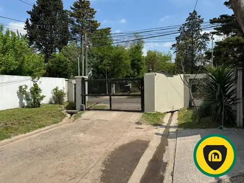 Hector Arregui 3448 lote en complejo  cerrado