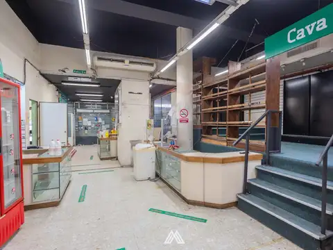 ALQUILER - Local comercial de 1000 m2 en Centro