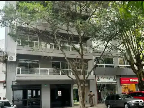 Venta-monoambiente Amplio Con Cochera-villa Urquiza