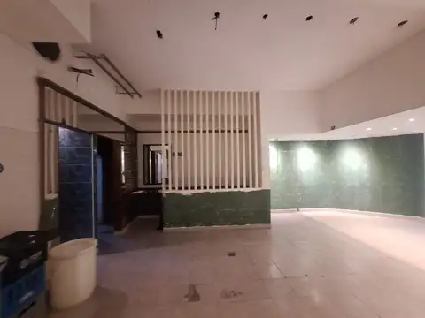 Local en Alquiler en Retiro, USD 2.400