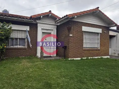 Dr. Marcos Sastre al 3800