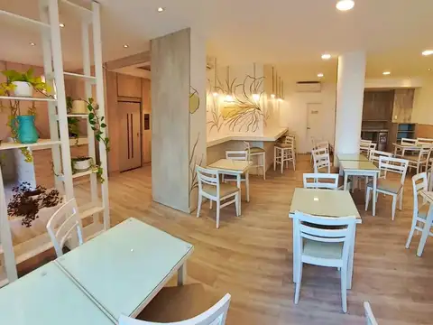 Hotel en Venta 68 años