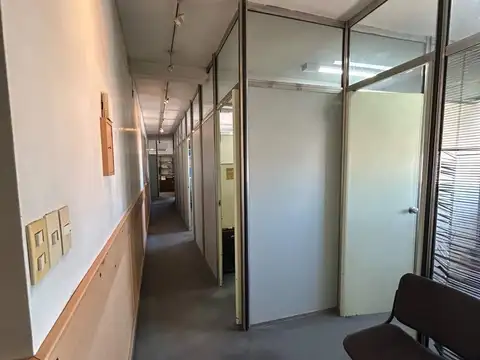 VENTA OFICINA APTO VIVIENDA PISO 18 OPCION COCHERA