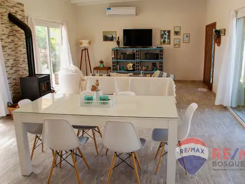 Casa en Alquiler Temporal con 1 cochera