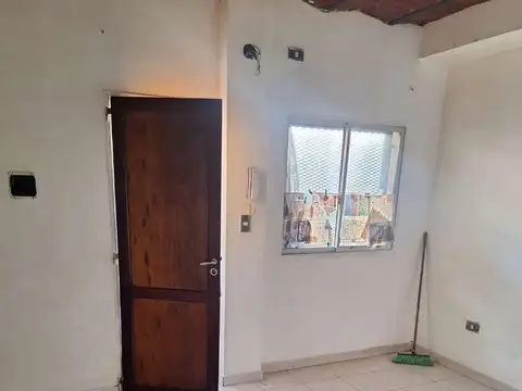 Monoambiente en Constitucion