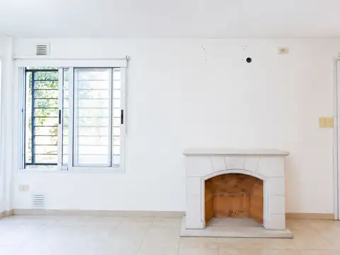 Casa en Venta en Manuel B Gonnet, USD 110.000