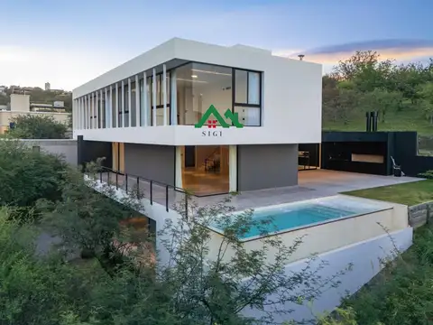 Casa de Categoría a estrenar en Venta | La Pankana – Zona Intercountry