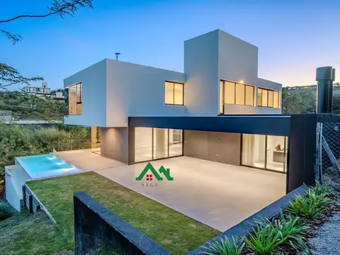 Casa en Venta de 4 dormitorios