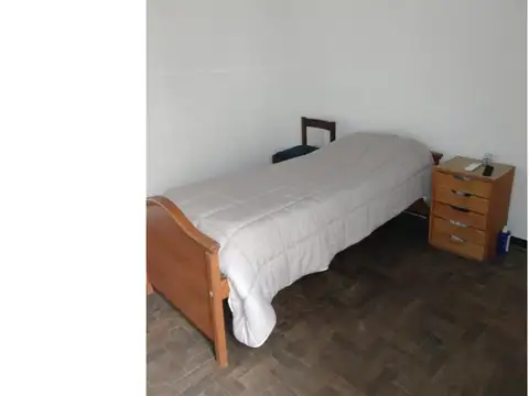Casa de 6 ambientes en Venta en Liniers