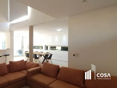 Casa en Alquiler en San Sebastian, USD 3.500