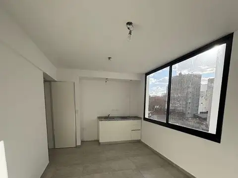 VENTA DEPARTAMENTO A ESTRENAR. MONOAMBIENTE MUY LUMINOSO. AMENITIES. PILETA. ALSINA 2100. CONGRESO