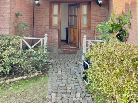 CANNING VENTA Casa Campos de Echeverria APTO CREDITO