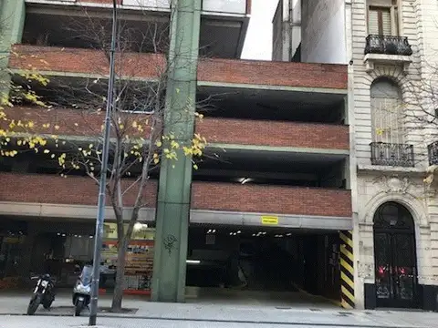 Cochera en Venta Fija