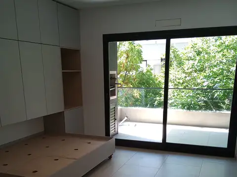 MONOAMBIENTE CALIDAD FRENTE BCON ATERRAZADO PARRILLA