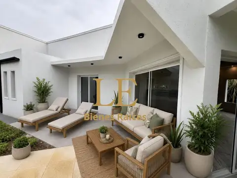 Venta casa Haras Santa María, Permuta. Oportunidad.