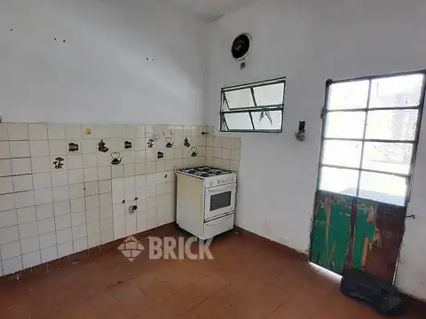 CORONEL EREZCANO al 2300