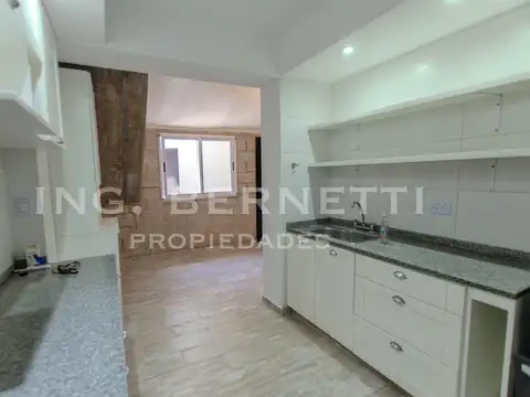Tipo Casa 3 Ambientes Planta Baja con patio - Muy buen estado - Sin expensas -