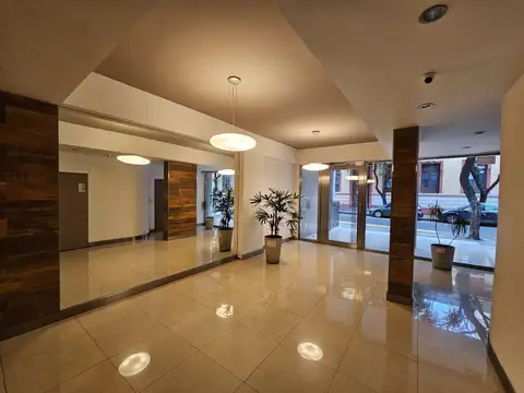 Salta 1456 , Piso 1