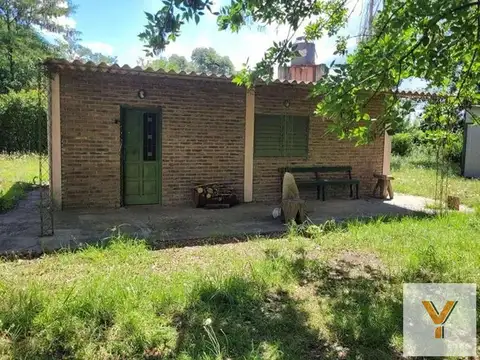 Casa en venta - 1 Dormitorio 1 Baño - 9 Hectáreas - Luján