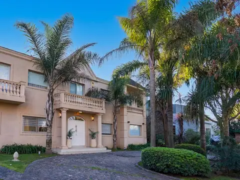 Casa en Venta de 5 dormitorios