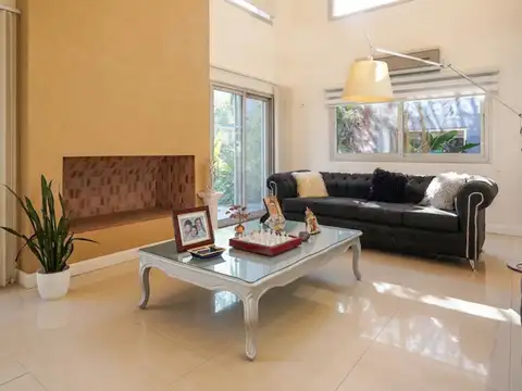 CASA 7 AMB - SAN PATRICIO - FRANCISCO ALVAREZ