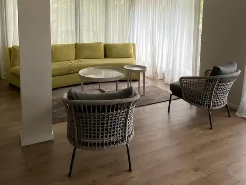 Departamento 4 ambientes con 3 baños