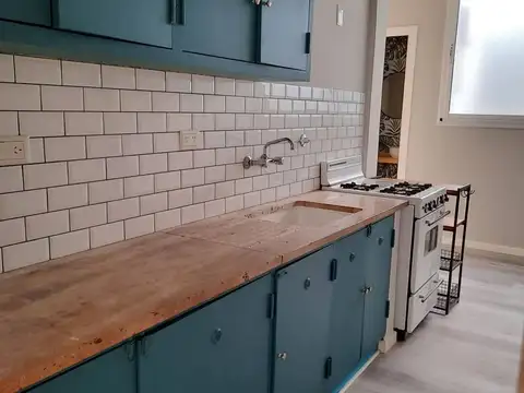 Hermoso Y Renovado Semipiso De 4 Ambientes  | Zona Casa Del Angel