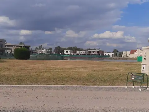 Terreno en Venta en Lagos de San Eliseo, USD 49.000