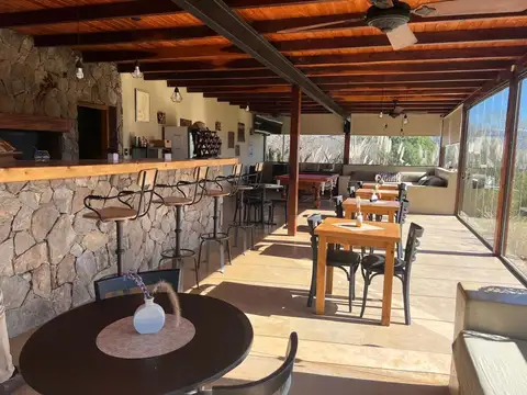 Casa en Venta en Los Molinos, USD 1.900.000