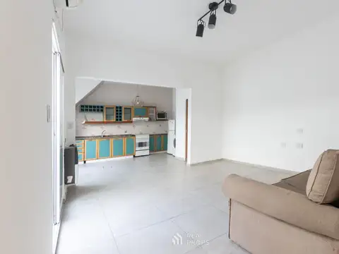 Depto Tipo Casa en Venta en Urquiza R, USD 179.900