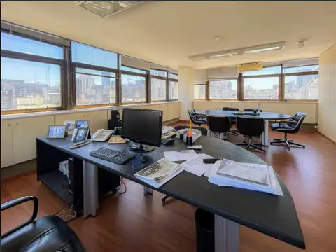 Oficina en Venta al Oeste