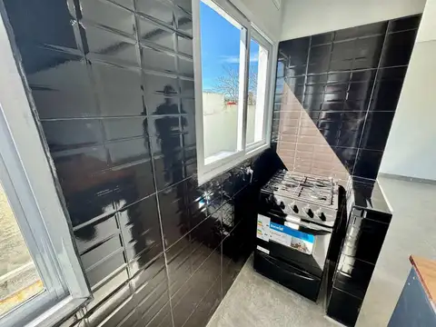 Depto Tipo Casa en Venta 50 años