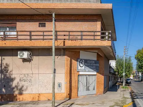 Depto Tipo Casa en Venta de 4 ambientes