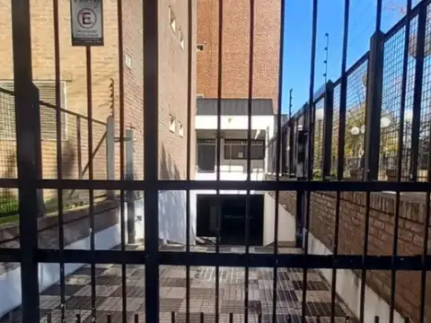 Dr Rotta 200 , Piso 2